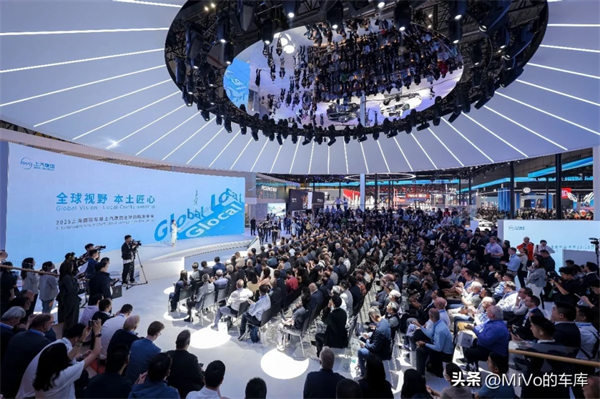 上汽破壳重生，一路向“新”而行
