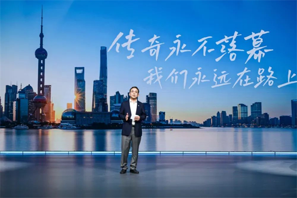 上汽转型启示录：潮头击水三重浪