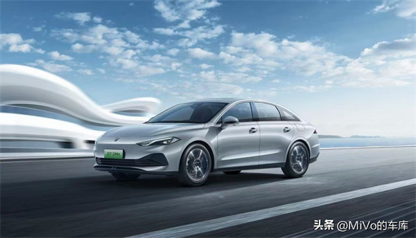 巨象如何华丽转身？且看上汽的转型突围之道