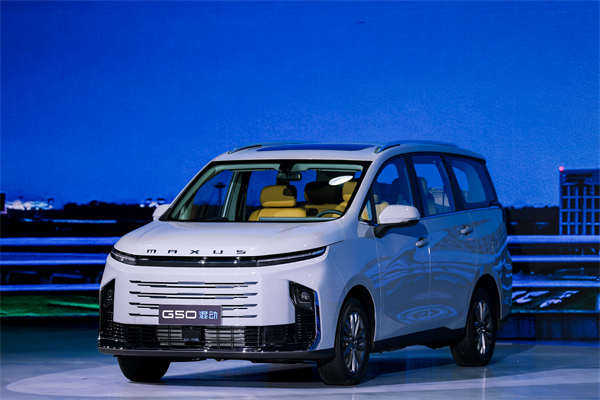 大空间、更省钱、长续航，“国民家用MPV”上汽大通G50混动MPV开启预售，满足家庭用车、旅游出行等全需求！