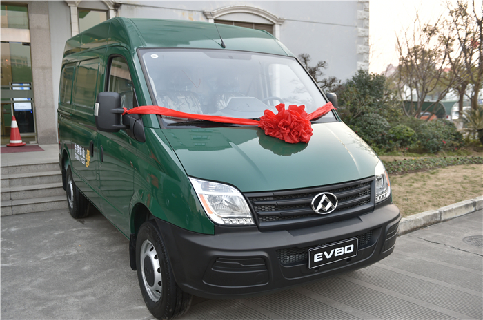 51766体育与上海邮政形成战略合作 300台EV80“绿色”新能源大单成亮点